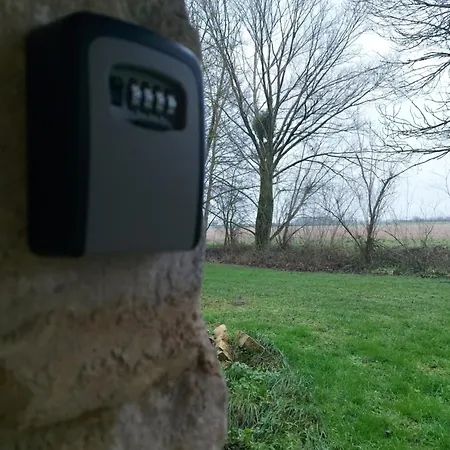 Ecrin De Nature Et Source D'arts 아파트 *