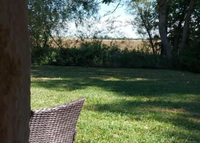 écrin De Nature Et Source D'arts * Saulx-les-Champlon